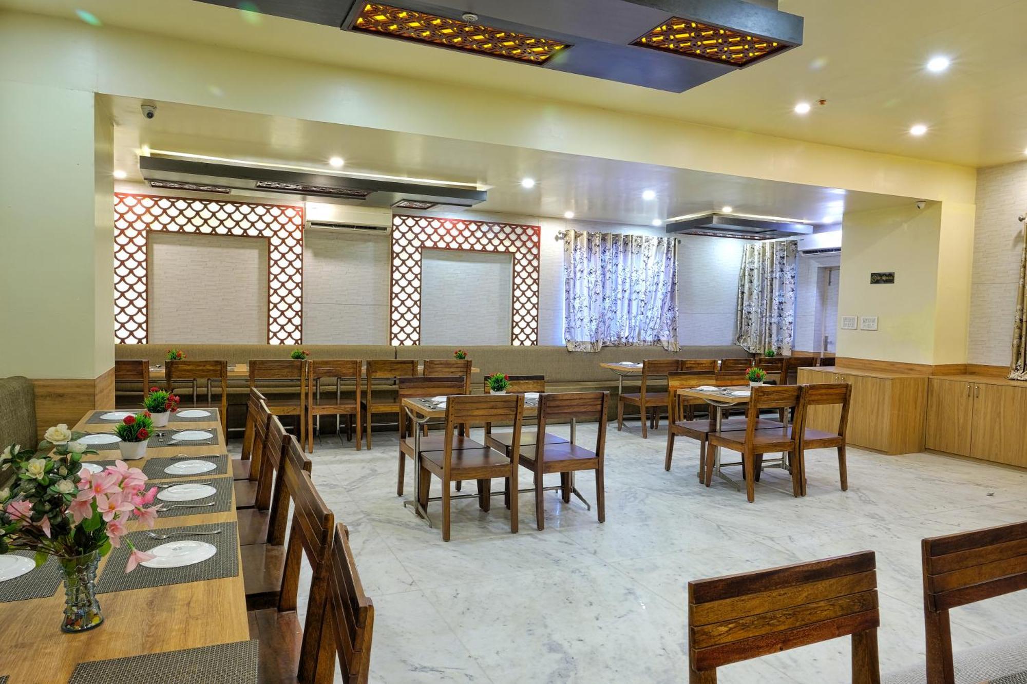 Hotel Bayan Elegance Divisione di Divisione di Jaipur Esterno foto