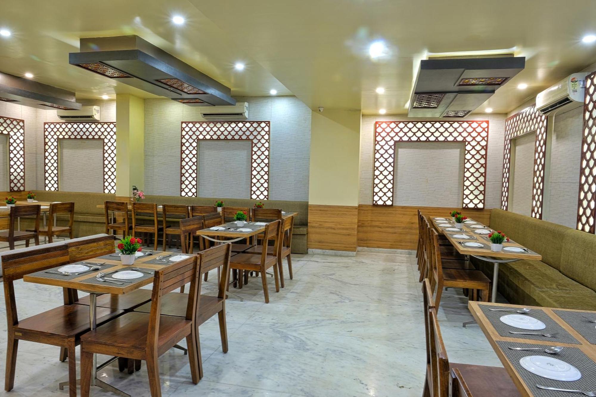 Hotel Bayan Elegance Divisione di Divisione di Jaipur Esterno foto